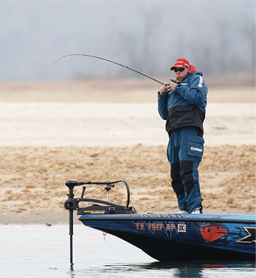 <b>2008</b><br>
Alton Jones drags a jig to victory at Lake Hartwell, South Carolina, and then receives an invitation from President George W. Bush to celebrate his victory at the White House.
