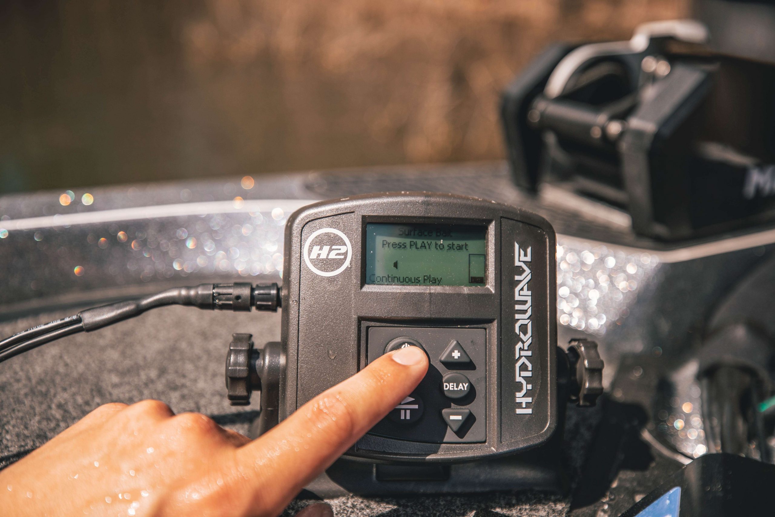 <h4>HYDROWAVE Fish Feeding Stimulator</h4>
 Whether you are in it to win it in tournaments or you want to make the most of every cast, the HYDROWAVE can help you catch more fish. When you find pockets of fish and present them with the right bait, HYDROWAVE can help you appeal to a fishâs predatory instincts with sound and vibration, igniting a feeding frenzy.
<BR><BR>
<a href=