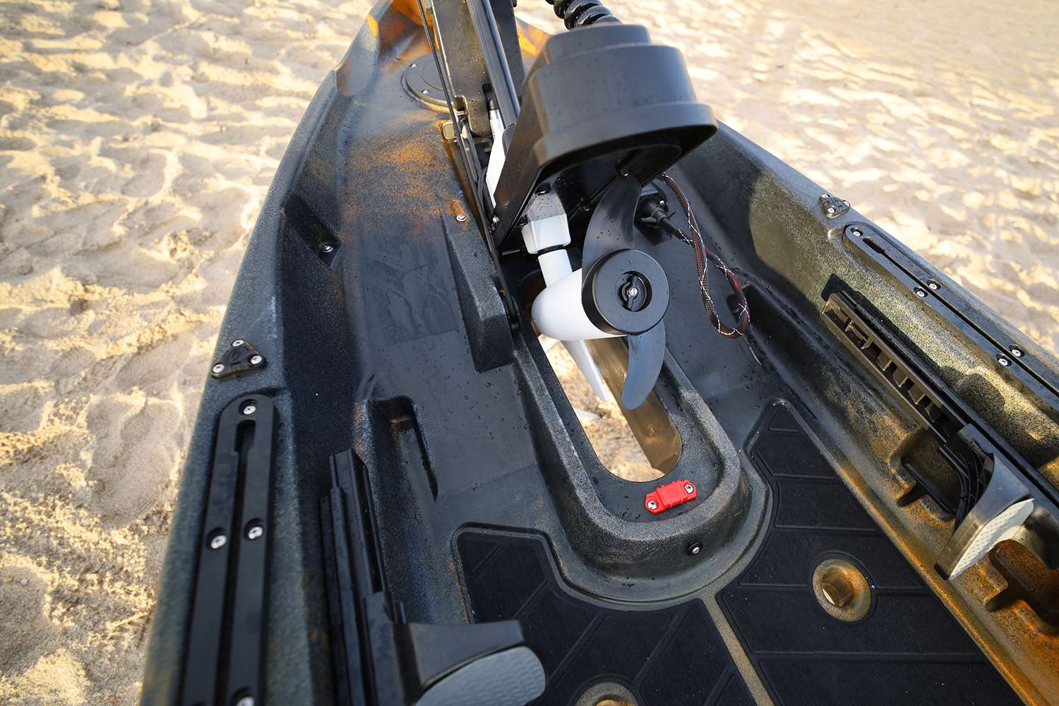 Here's a look at the Minn Kota 45-pound thrust trolling motor, which is remote drive and offers the now-famous Spot Lock.