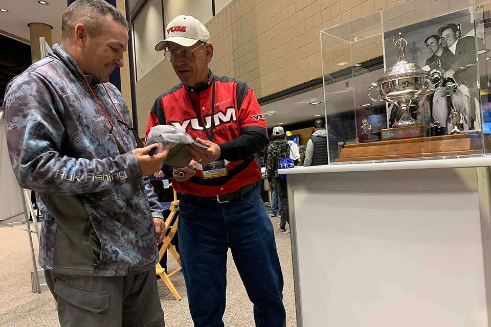 Jeremy Stoute, 44, of Crestview, Fla., came to the Classic with some buddies from his bass club. After taking a photo with first Classic champion Bobby Murray, Stoute gets his hat autographed. âI also had to meet Bob Cobb -- I remember watching him every Sunday morning on TNN,â he said.
