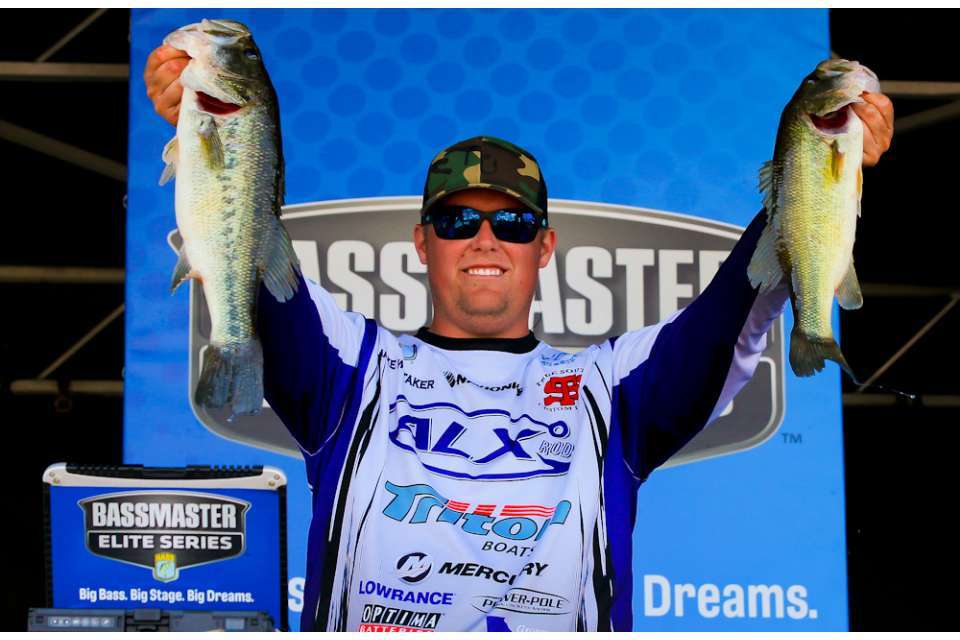 </b><b>Jake Whitaker<br> Fairview, N.C.<br> (55-1)<br></b>
The 2018 Bassmaster Elite Series Rookie of the Year, Jake Whitaker might very well be a hammer on Lake Guntersville. But in his one major chance to prove it, he finished 61st at the 2019 Elite event. 
