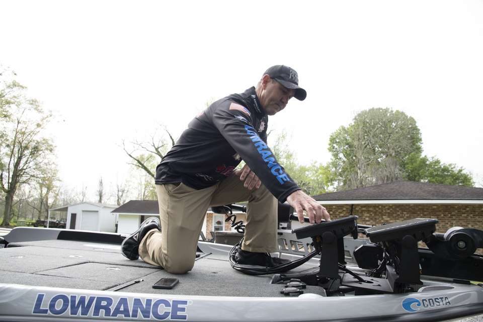 The Lowrance units stand off the deck to allow Latuso to make adjustments easily and to keep them out from under his feet when heâs moving around.