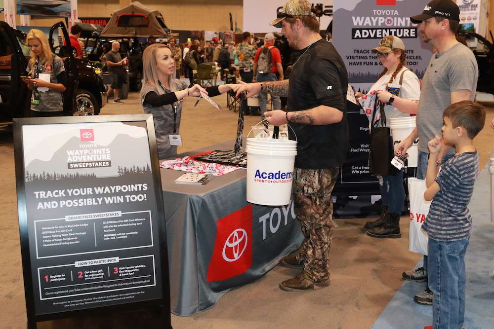 Toyota offered fans a diverse program they called the Waypoints Adventure, which awarded prizes and automatically entered each participant for a drawing.
