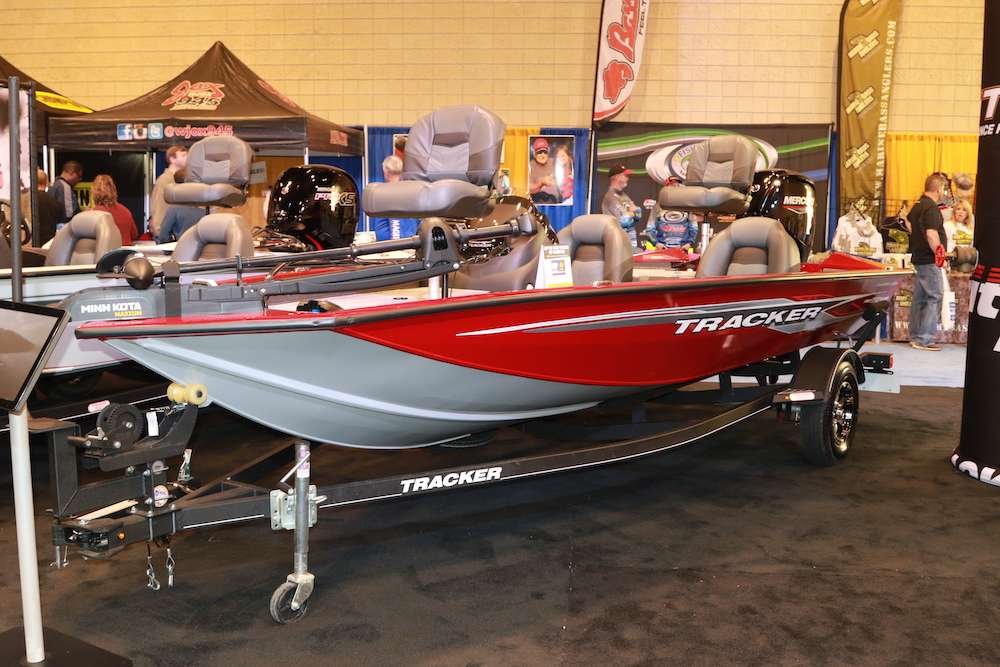 Tracker builds great fishability in a budget-friendly aluminum boat.
