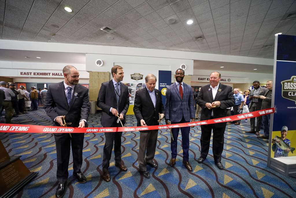 Alabama Senator Doug Jones and Birmingham Mayor Randall Woodfin joined Academy's Matthew Banks and B.A.S.S.'s Bruce Akin and Chase Anderson in opening the Expo at 11:00 a.m. on Friday. 