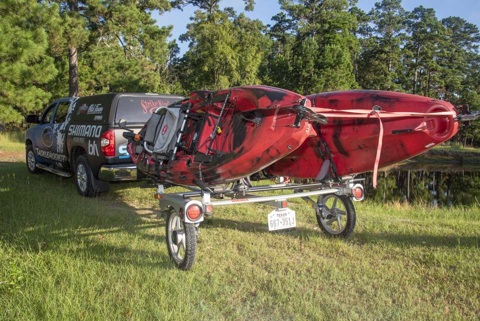 Transporting his kayaks is a breeze with a Yakima kayak trailer. Itâs very light but sturdy enough to handle the rigors of the road. And it folds up for storage.