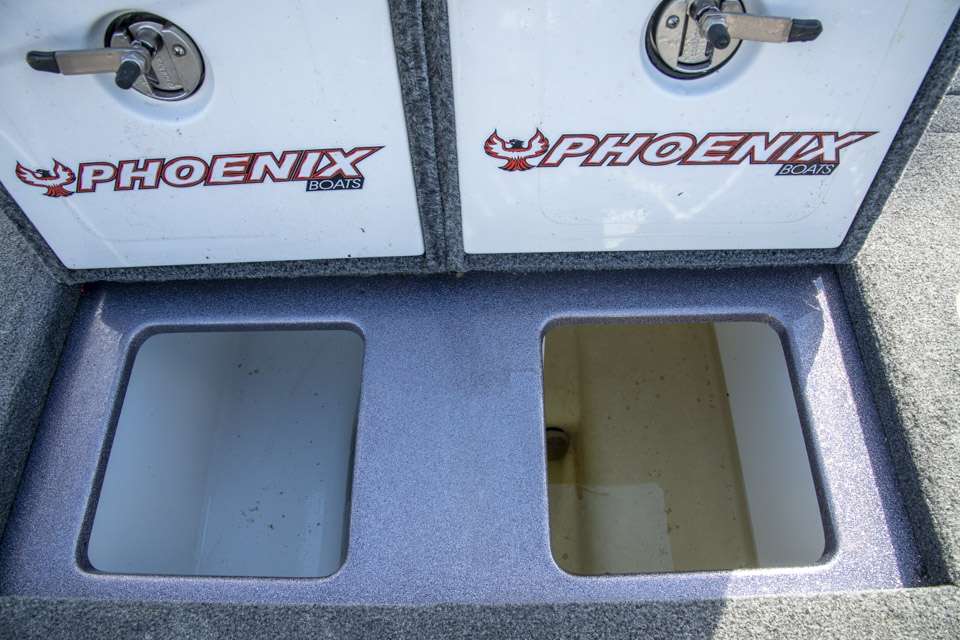 The livewell system is split into two cavernous compartments, with plenty of room to keep bass healthy. During Elite Series events, he utilizes both compartments to make the culling process more efficient.</p>
<p>âIâll put my biggest bass, the ones I know Iâm going to keep, on one side,â he said. âSo I donât have weed through them when Iâm culling.â