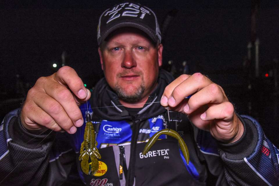 <b>Jamie Hartman (59-6; 8th) </b><br>
Jamie Hartman rotated through these baits. A 3.25-inch Riot Baits Little Fuzzy rigged on 3/0 Owner Extra Wide Gap Hook with 3/16-ounce Riot Baits T3 Worm Weight was a top choice. So was a Riot Baits Baton Worm rigged weightless on a 2/0 Owner Sniper Finesse Hook; he also rigged it on a 1/8-ounce jighead as a shaky head rig. He also used a 3/16-ounce Riot Baits Minima Jig with 2.4-inch Riot Baits The Tantrum trailer. 