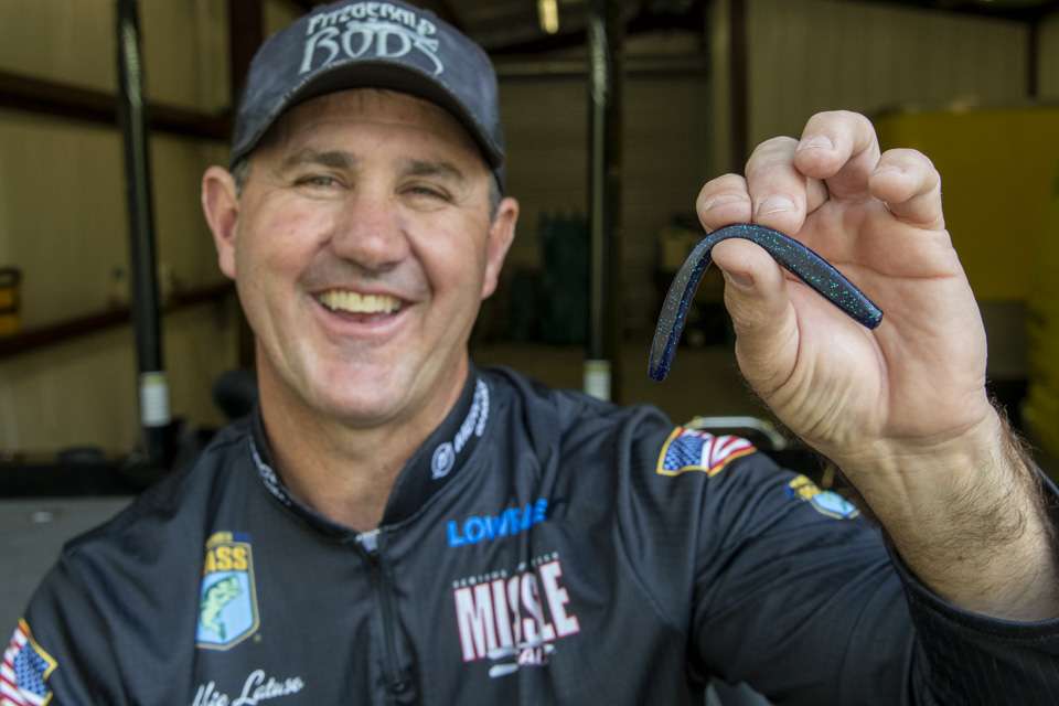 A stick bait is a no-brainer for a beginner, and his choice is the Missile Baits 48 Worm. âYou can fish this any time you fish a Senko,â Latuso said. âYou can Texas rig it, you can wacky rig it, you can Neko rig it, you can put the hook in it without a weight and put a nail weight in the tail. It has a different fall than a Senko does; thatâs why it catches so many fish.</p>  <p>âItâs kind of 'finessy.' You just want to get bit as a beginner, and thatâs a great bait to catch fish on. Drag it around real slow, and youâre probably going to catch a fish.â 