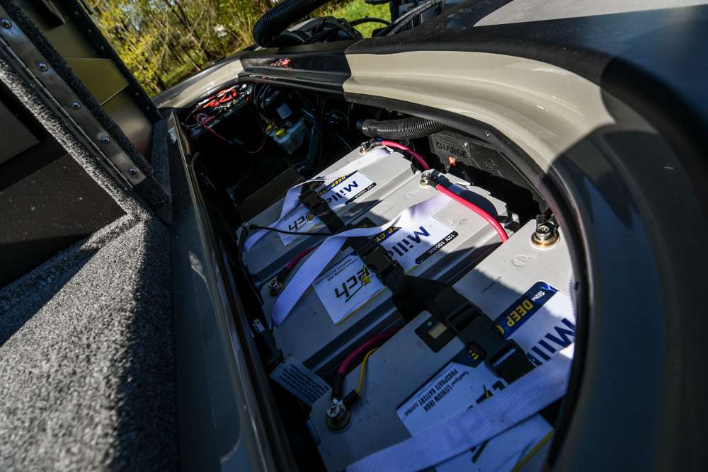 Latimer runs with Millertech batteries. These three batteries stay buckled in place and are recharged using onboard charging.
