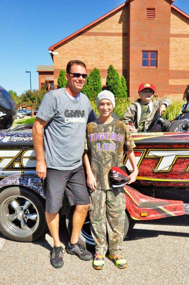 Kevin VanDam makes a visit to St. Jude.