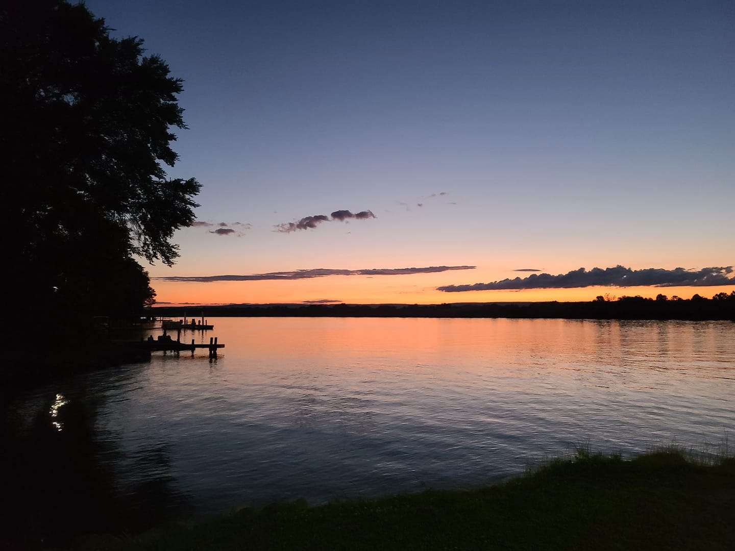 Denton Jones, Facebook<BR>
Chickamauga Lake<BR>
Chickamauga Lake sunset! Awesome place!
