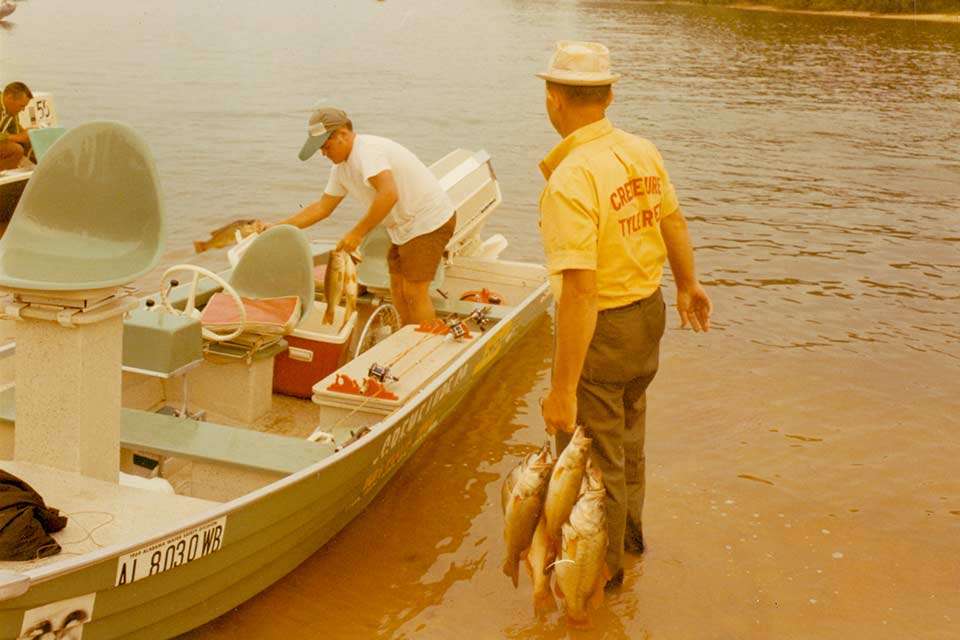 There is no shortage of lore surrounding Eufaula. Roland Martin, who won tournaments there in 1972 and 1981, was famously almost scared away from competing in B.A.S.S. after watching the huge stringers in 1969, but Ray Scott talked him down. Martinâs 1981 win completed a string of three consecutive victories. 