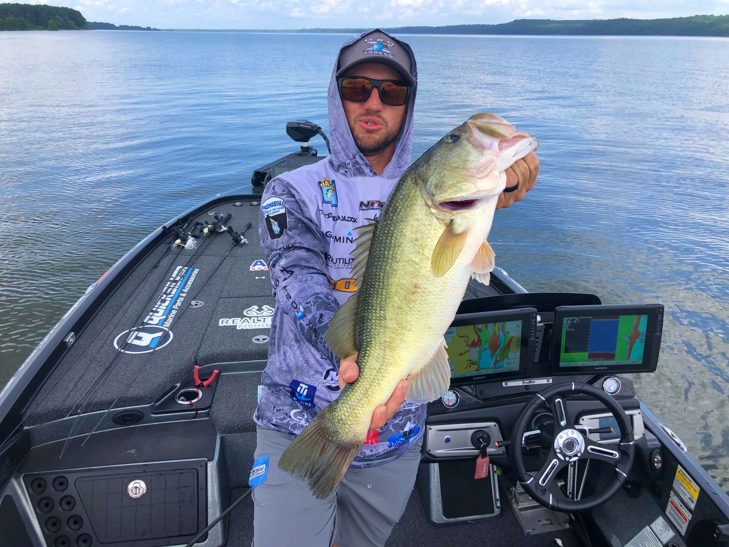 After a slow agonizing period of time that had him questioning some of his decisions of the day, Garmin Pro, Stetson Blaylock, makes a big time cull to boost his confidence!