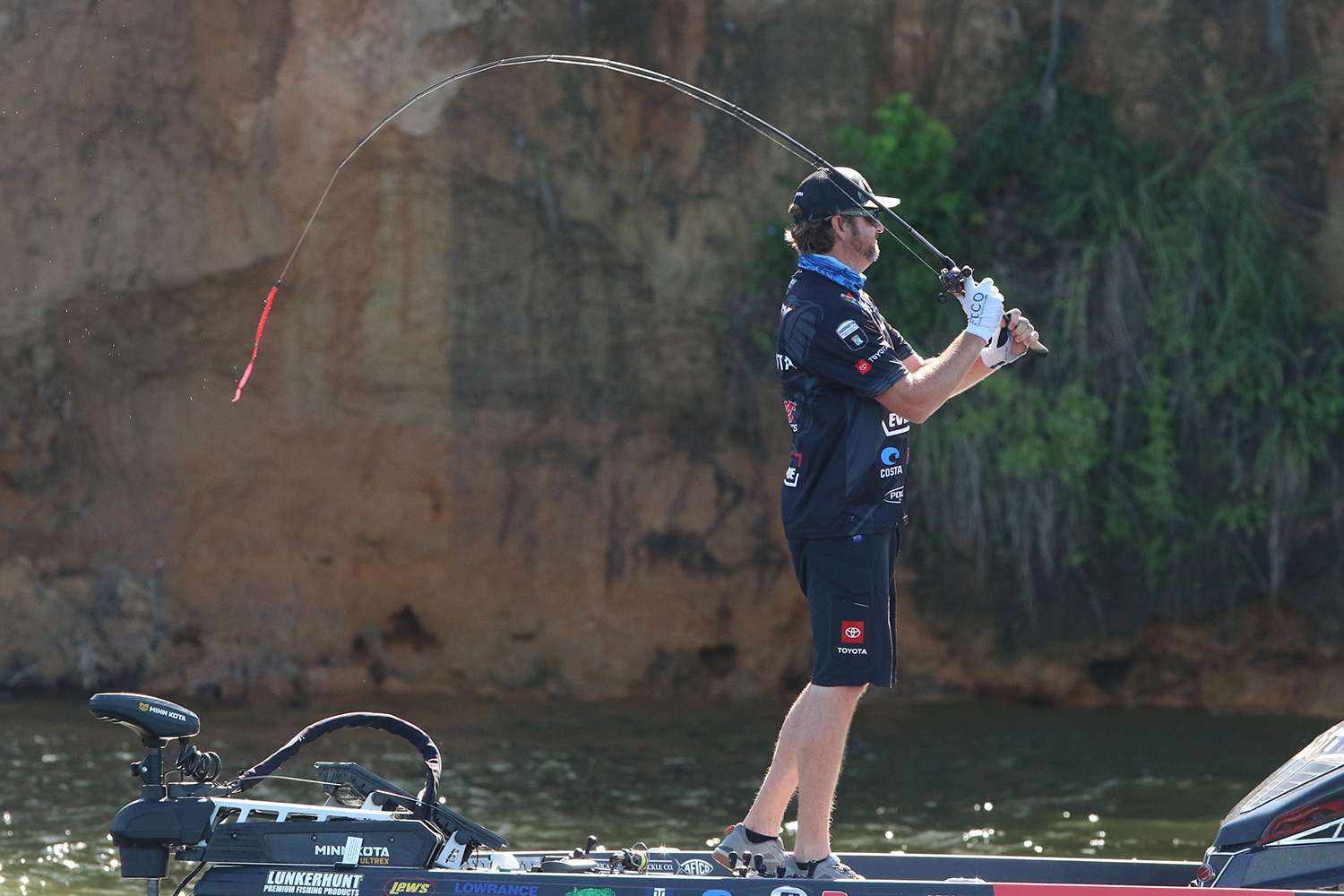 Watch Matt Arey and Kyle Welcher control BASSTrakk for a better part of the day during the second round of the 2020 DEWALT Bassmaster Elite at Lake Eufaula.