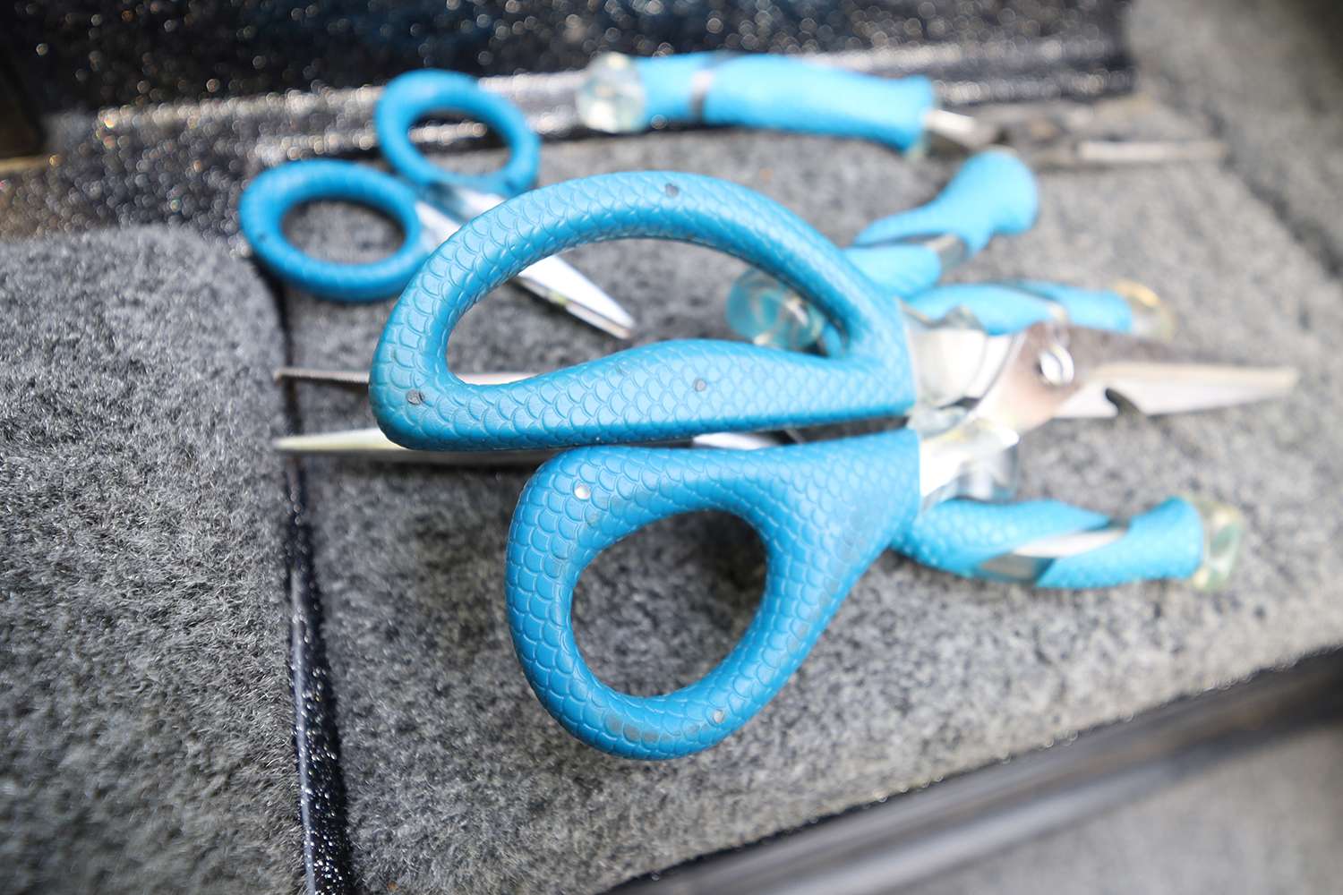 Like any busy angler, there are plenty of scissors and pliers nearby. 