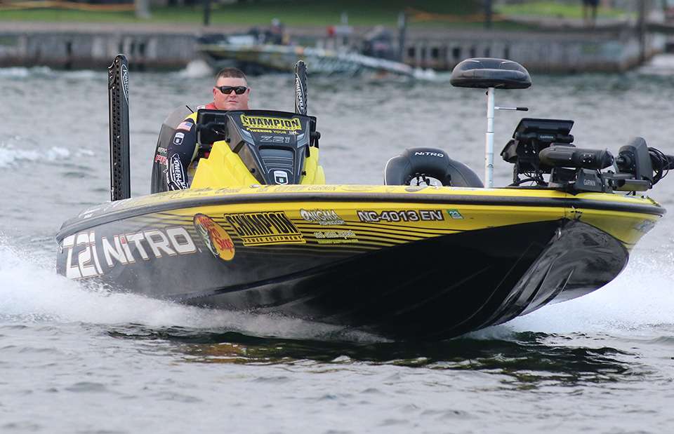 Will it be the river or the lake? Catch up with the Elites as they race to their starting spots Day 1 of the 2020 SiteOne Bassmaster Elite at St. Lawrence River!