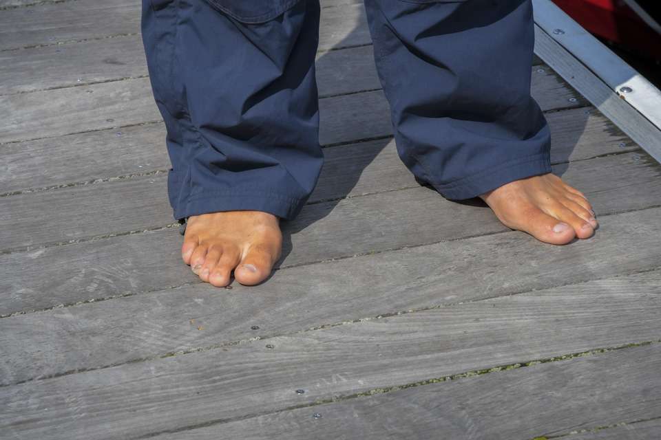 Whatâs up with the barefoot look? âIt rained today. These are my rainboots.â 