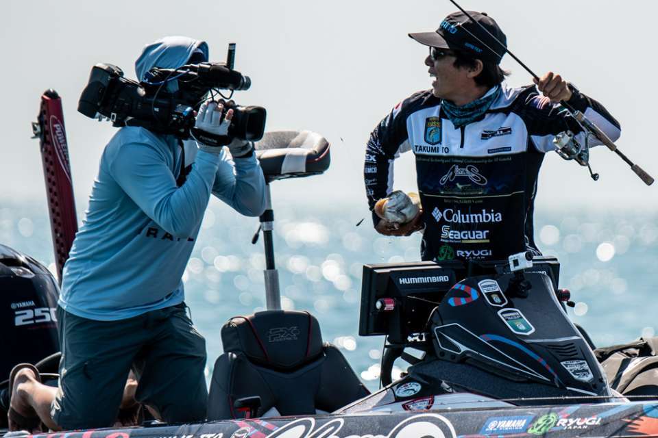 <p><strong>Taku Ito (10th; 79-12)<br></strong>Taku Ito fished his third consecutive Championship Sunday, all of them dominated by catches of smallmouth. âI like smallmouth.â Thatâs an understatement. Ito had never caught a smallmouth until this year. He used two crankbaits and a Japanese crawfish imitator that he was reluctant to show in this gallery. His secret weapon is about to be revealed.</p>