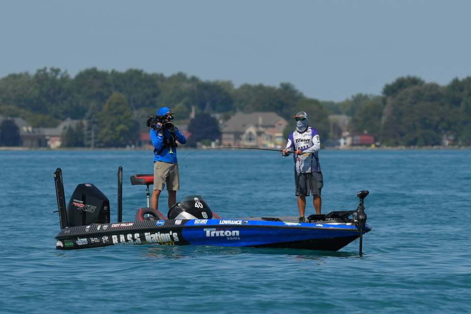2019 B.A.S.S. Nation Champion Cody Hollen had a heck of a day with a massive cull. Check out his Day 3 of the YETI Bassmaster Elite at Lake St. Clair