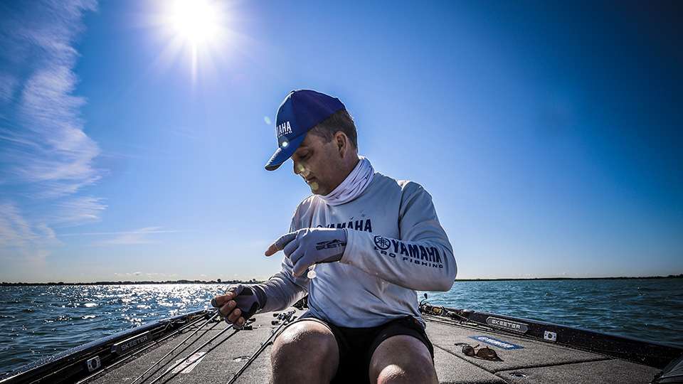 Jay Yelas had a fantastic Day 1 at the YETI Bassmaster Elite at Lake St. Clair, landing over 21 pounds of smallmouth bass. Here's a look at his day. 