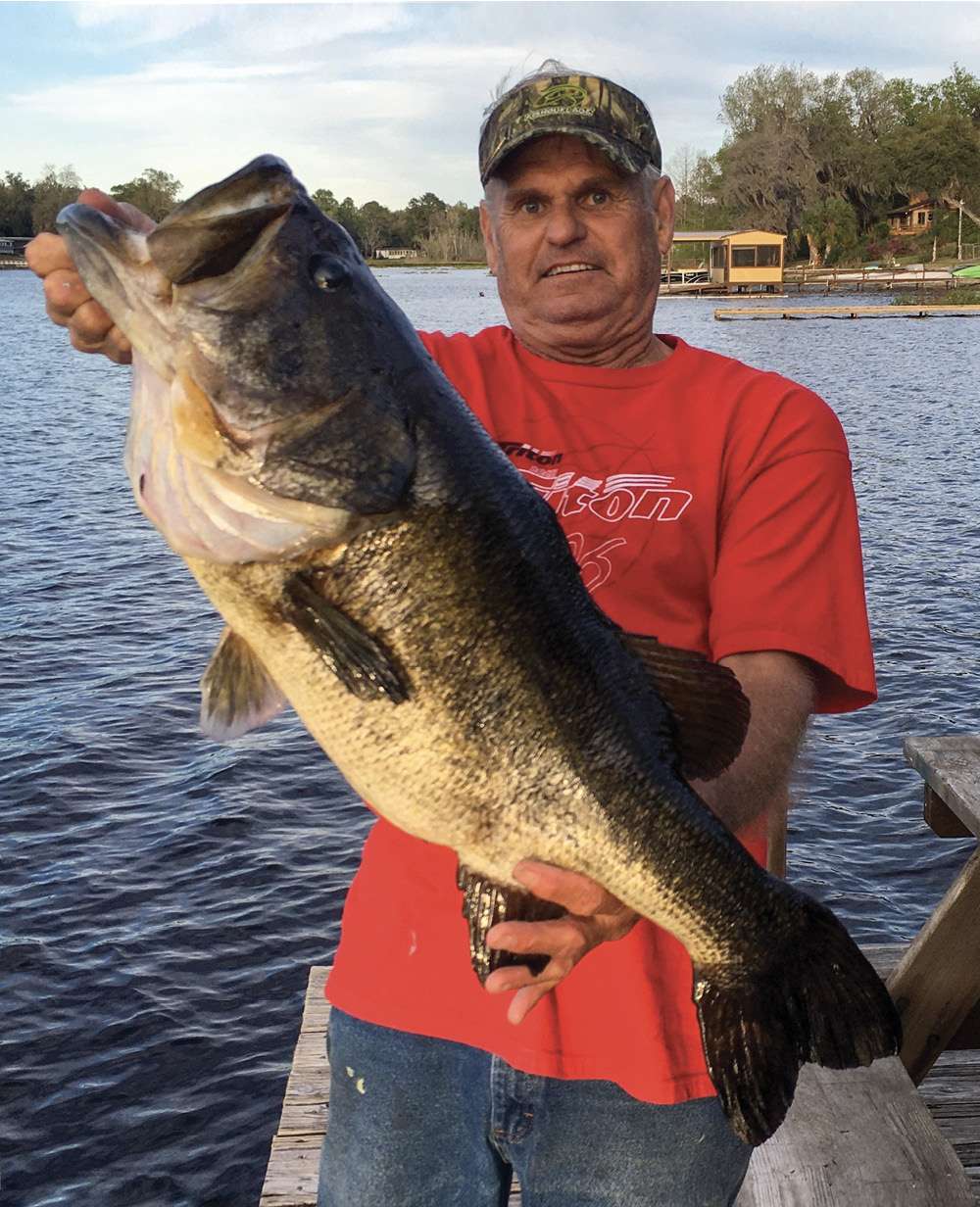 11-15<br> Larry Edwards <br> Little Orange Lake, Florida<br> Zoom Super Fluke (watermelon red) 
