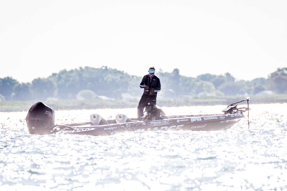 On the water action from Bernie Schultz and Steve Kennedy here at the 2020 YETI Bassmaster Elite and Lake St. Clair