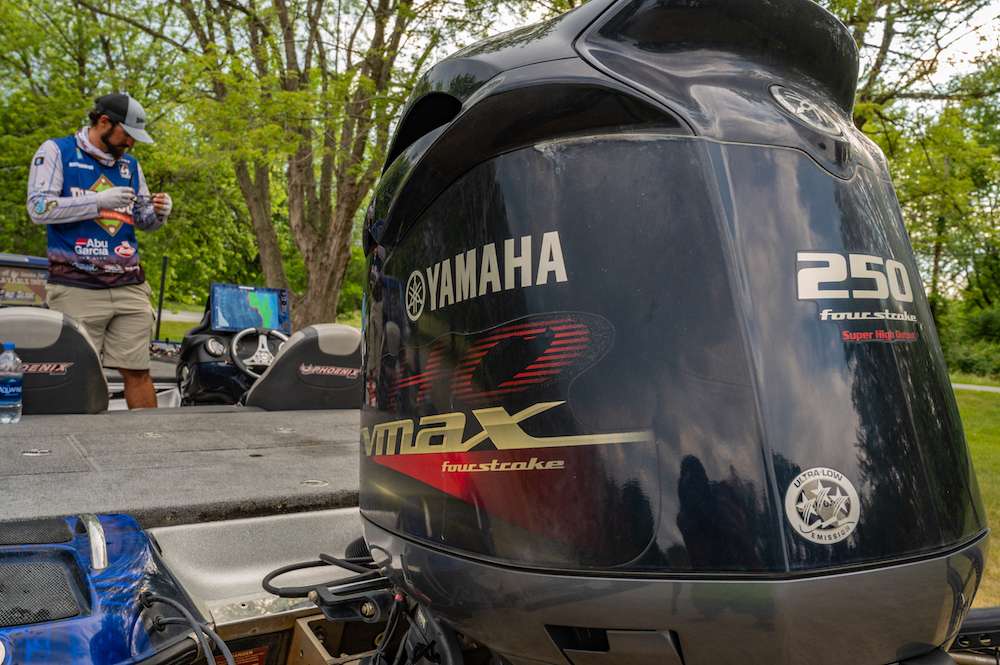 A Yamaha SHO Vmax 250 engine is the horsepower behind his Phoenix 21 PHX. The 4-stroke engine is very 