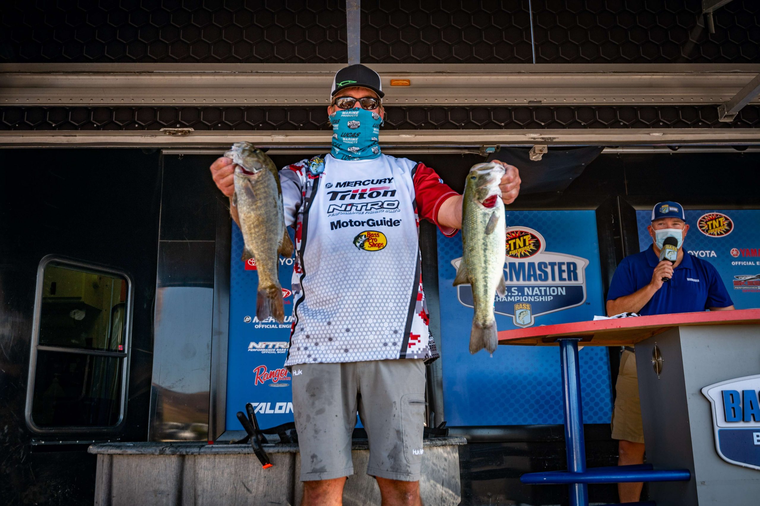 Justin Hicks, UTAH, takes the lead on day 1 here at the 2020 TNT Fireworks B.A.S.S. National Western Regional at Lake Mead with 10-5.