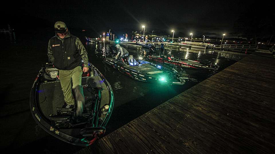 See the Elites get ready and head out for the first Day of 2020 NOCO Bassmaster Elite at Lake Guntersville!