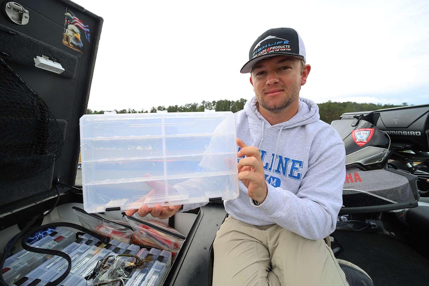 Bassmaster Elite Series pro Wes Logan sat down with us to create his version of the Beginner's Tacklebox. 