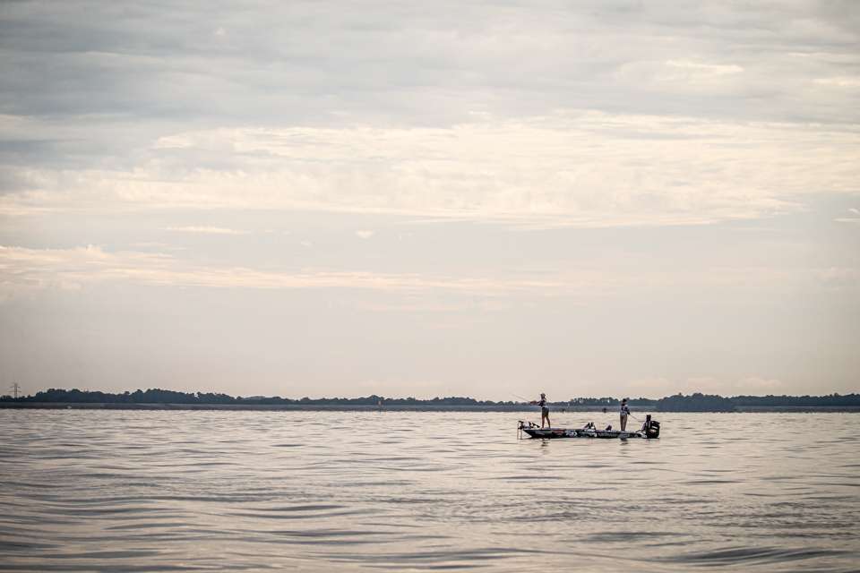Follow along with Patrick Walters as he tackles Day 2 of the 2020 Basspro.com Bassmaster Eastern Open at Lake Hartwell!