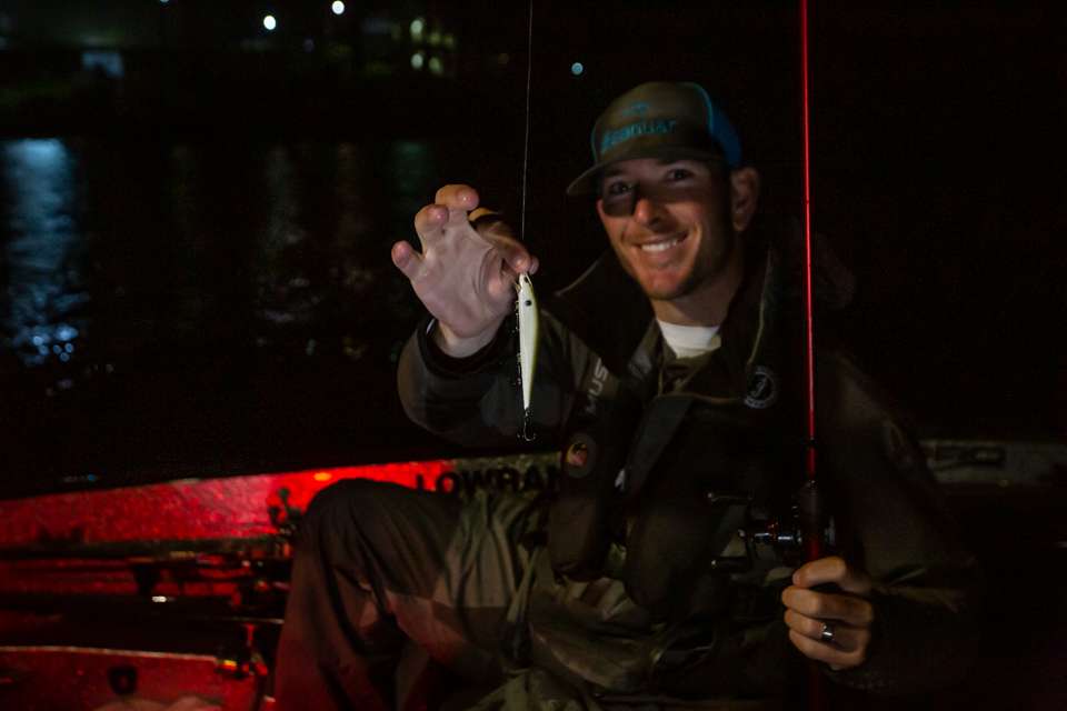 The Top 12 anglers fish on the final day of the 2020 Basspro.com Bassmaster Eastern Open at Lake Hartwell. 