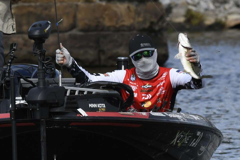 A grinder. When every keeper going into the livewell was worth celebrating. That was the vibe at the Basspro.com Bassmaster Central Open at Neely Henry Lake. 
<strong><a href=