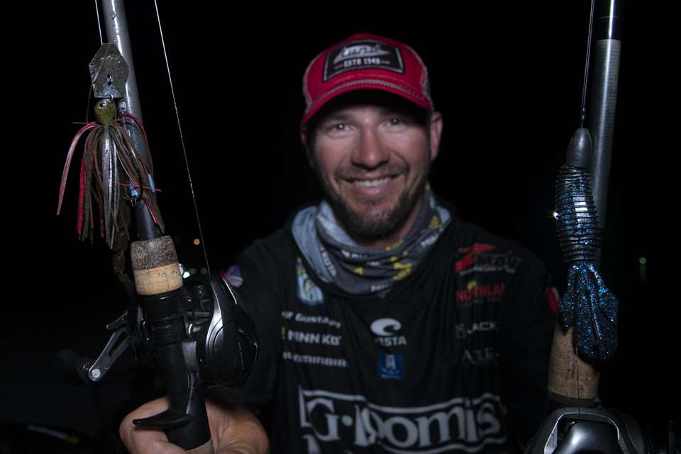 <p><strong>Jeff Gustafson (9th; 53-12)</strong><br> Jeff Gustafson rigged a Z-Man Palmetto BugZ on a 3/0 Gamakatsu Super Heavy Cover Flippinâ Hook, with a 1.5-ounce Flat Out Tungsten Weight. He also used a 1/2-ounce Z-Man ChatterBait Jackhammer, with a Z-Man RaZor ShadZ trailer. <strong>Buy it now on Amazon:</strong> <a href=