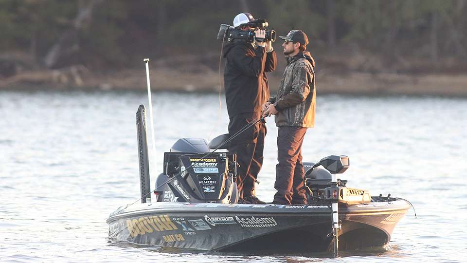 Head out with Stetson Blaylock on the final day of the 2020 Guaranteed Rate Bassmaster Elite at Chickamauga Lake!
