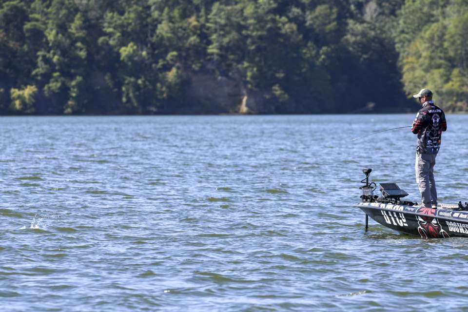Follow the afternoon action with Brandon Card and David Mullins as they fish day 2 of the 2020 NOCO Bassmaster Elite at Lake Guntersville.