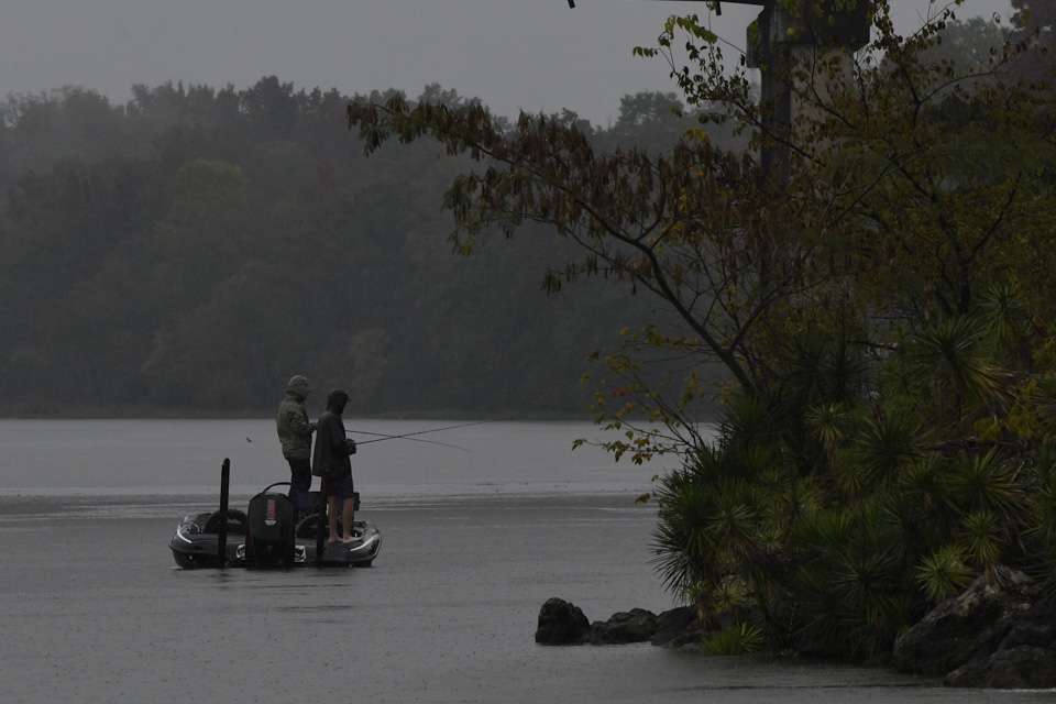 Take a look at Stephen Browning's Championship Saturday at the 2020 Basspro.com Bassmaster Central Open at Neely Henry Lake. 