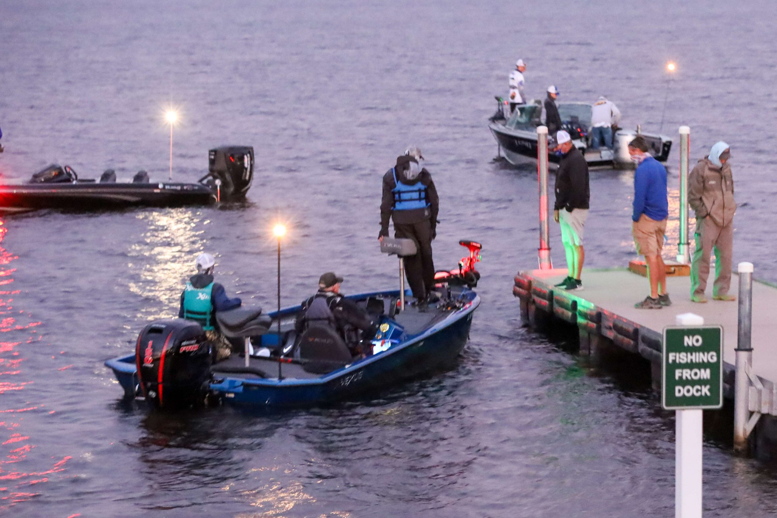 See the youth anglers take off on the first morning of the 2020 Mossy Oak Fishing Bassmaster Junior National Championship!