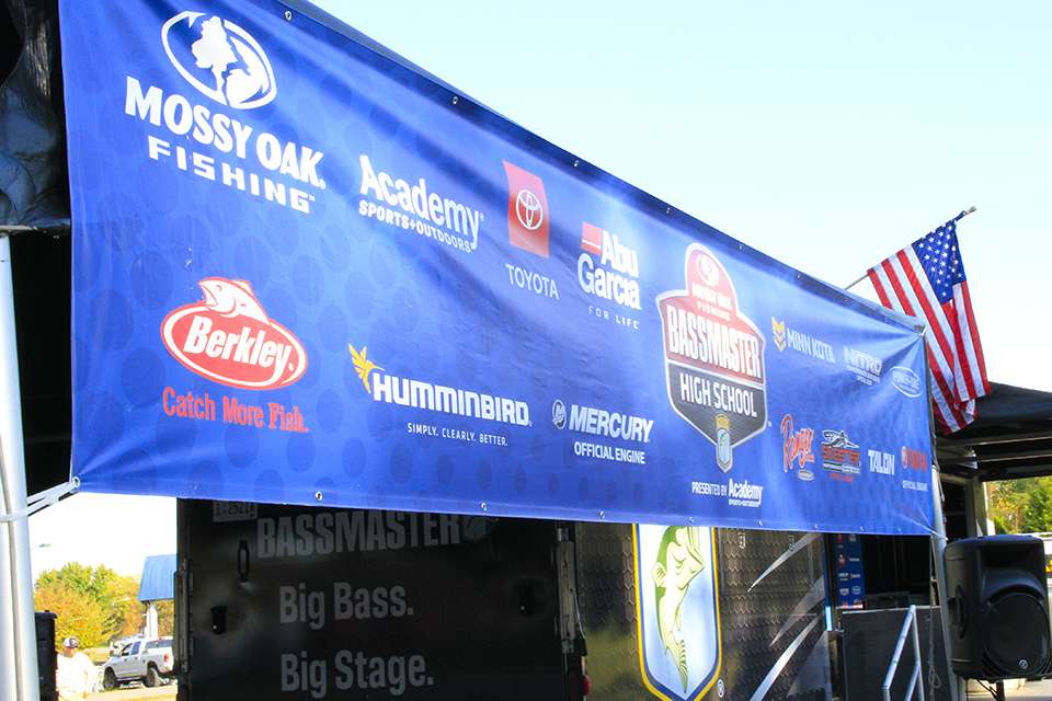 The 2020 Mossy Oak Fishing Bassmaster High School National Championship presented by Academy Sports + Outdoors kicks off on Thursday at Kentucky Lake. But first, the tournament registration!