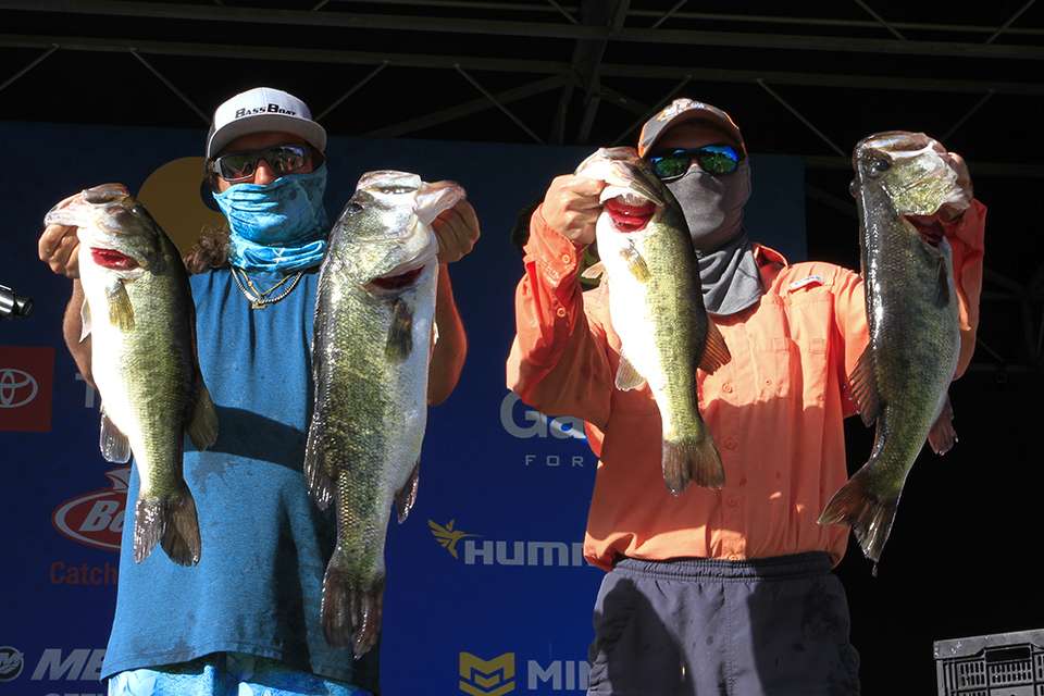 Tyler Lubbat and Calvin Landsberg (2nd Place, 25 Pounds, 1 ounce)