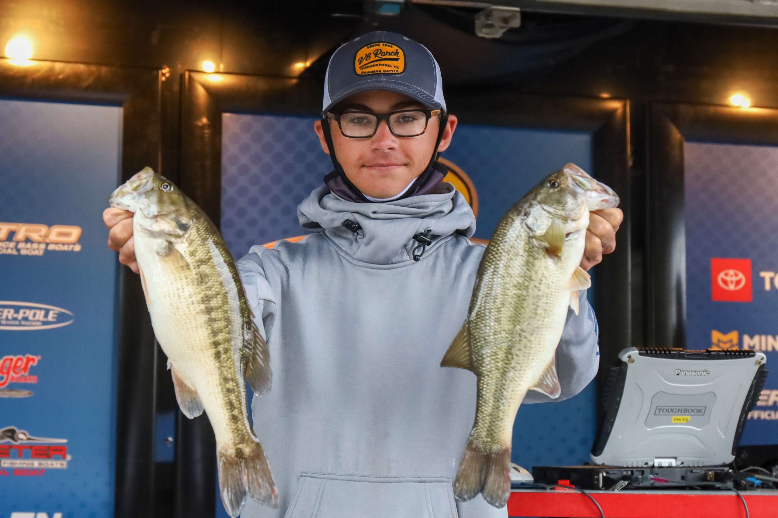Kayden Tanner, 2nd place, co-angler (17-2)