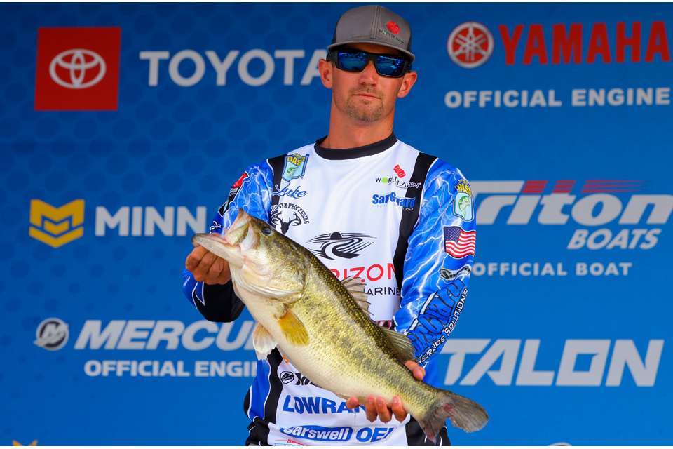 There were plenty of big doings at last yearâs Texas Fest on Lake Fork, where two anglers broke the 100-pound total over four days to earn Century Belts. On Day 1, Luke Palmerâs 8-pound, 12-ounce bass tied for big fish.