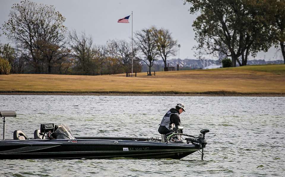 Check out Alabama's Trey Swindle as he tackles Day 2 of the Basspro.com Bassmaster Central Open at Lewisville Lake. 