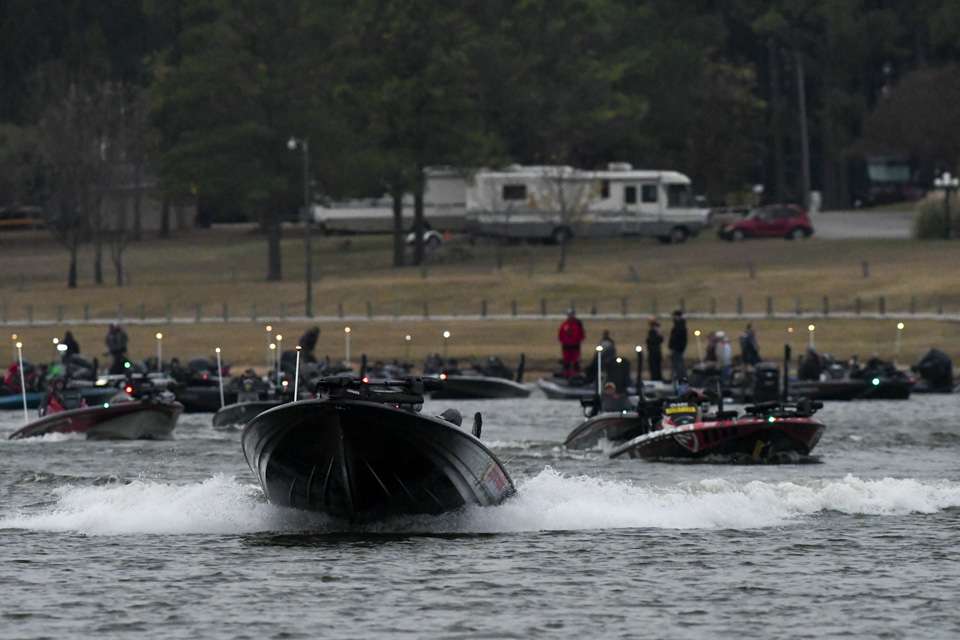The final Bass Pro Shops Bassmaster Central Open blasts off today from Lewisville Lake in Texas. 
