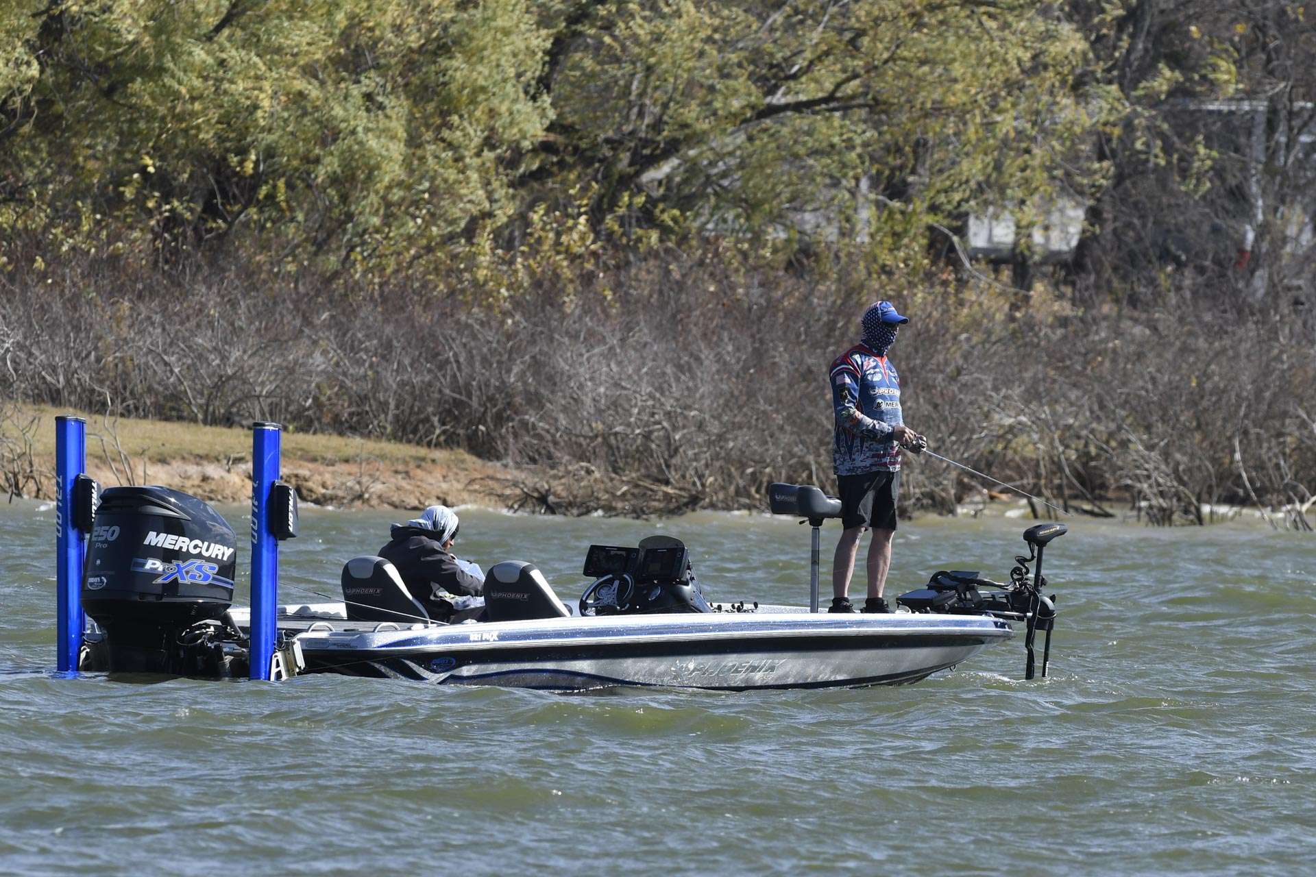Follow along with the Opens anglers on Day 1 of the 2020 Basspro.com Bassmaster Central Open at Lewisville Lake!