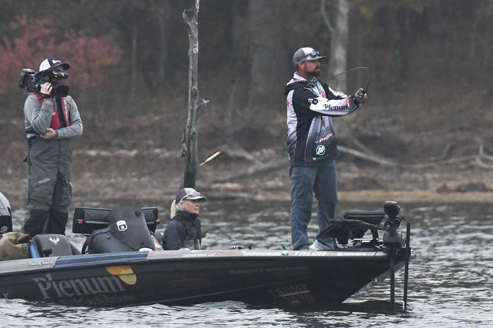 <b>Brad Whatley (5th; 68-9)</b><br>
A prototype bladed jig and prototype crankbait were the baits of choice for Brad Whatley. <strong><a href=