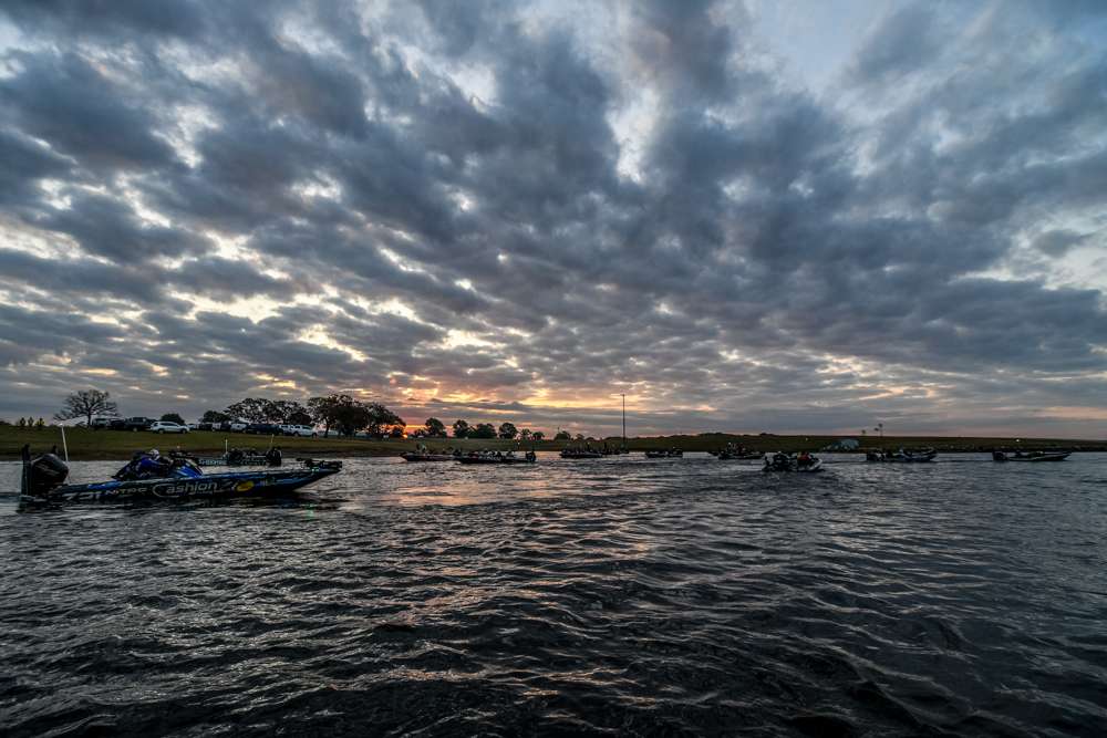 Follow along with Patrick Walters as he gets on 'em early Day 2 of the 2020 Toyota Bassmaster Texas Fest benefiting Texas Parks and Wildlife Department!