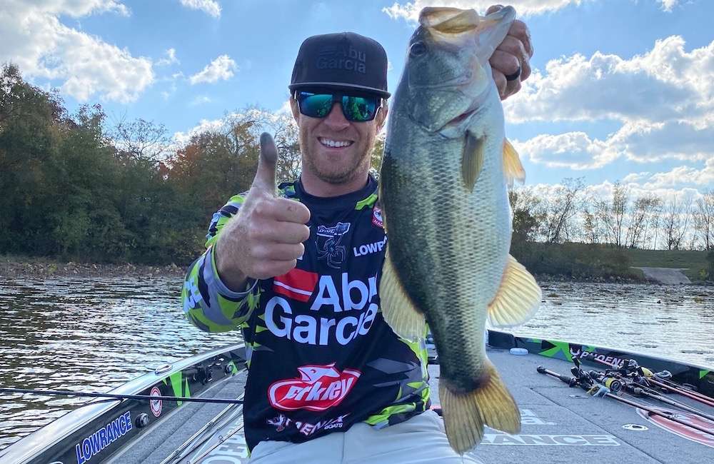 Day 3 on Lake Fork produced plenty of big bass for Bassmaster Elite Series anglers.
<p>
Hunter Shryock is all smiles with a 4-3.