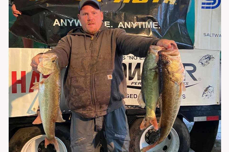 Eric Brigman, also fishing by himself, took the victory with 23.25 pounds.